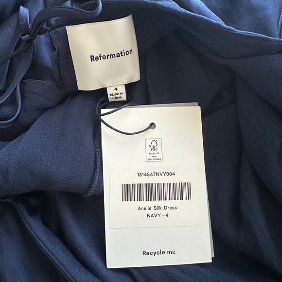 Reformation Anaiis Silk Dress Navy NEW NWT Size 4 - Picture 9 of 11